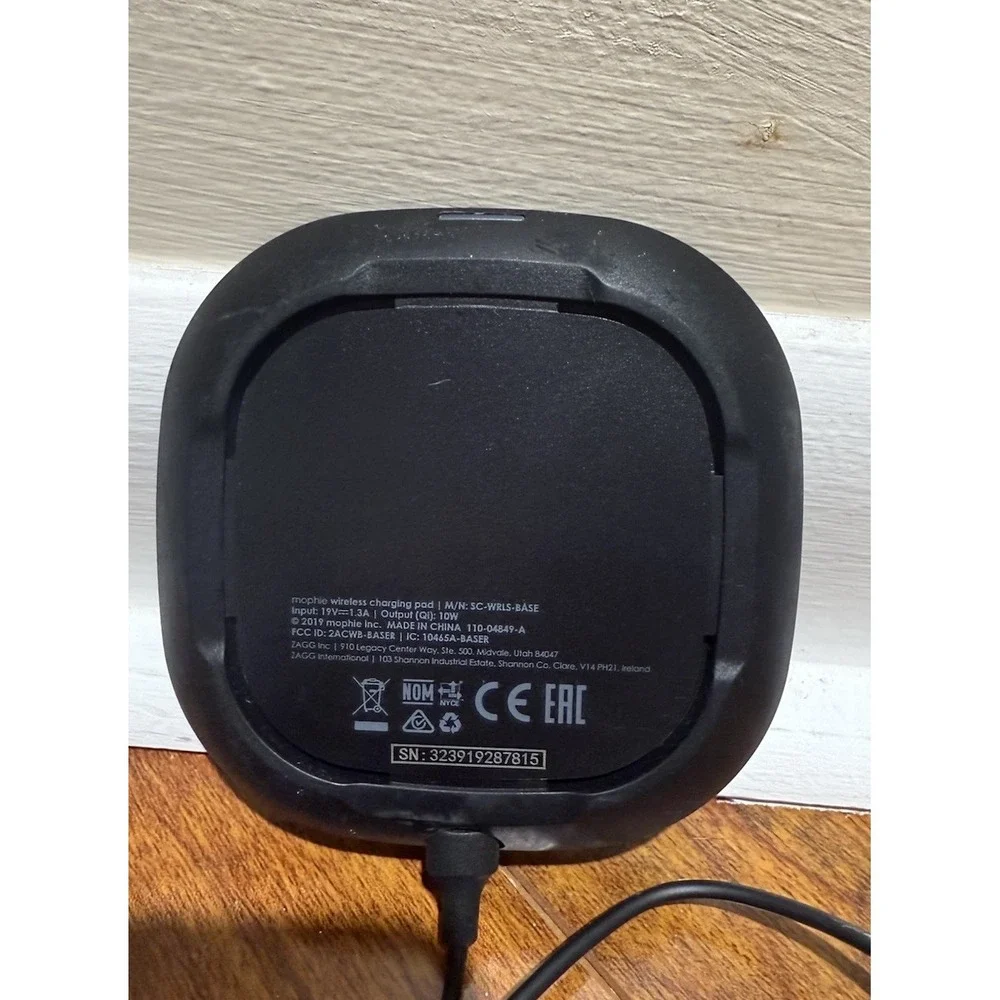 Mophie Wireless Charging Pad, Black, SC-WRLS-BASE, 19V